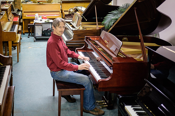 Fred's piano shop