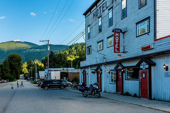 7104 Main Avenue, Ymir, B.C.